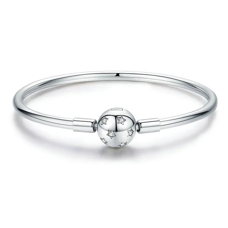 Timeless Grace Bangle