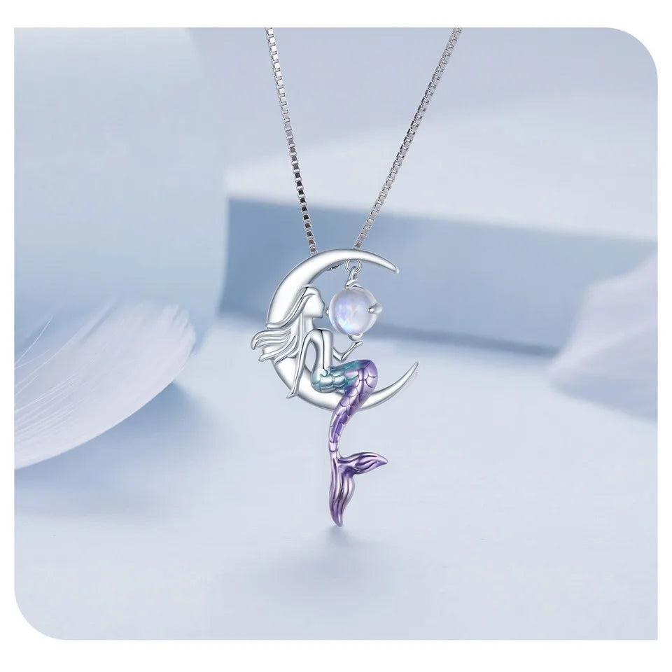 Lustrous Mermaid Necklace - Imperium Jewels